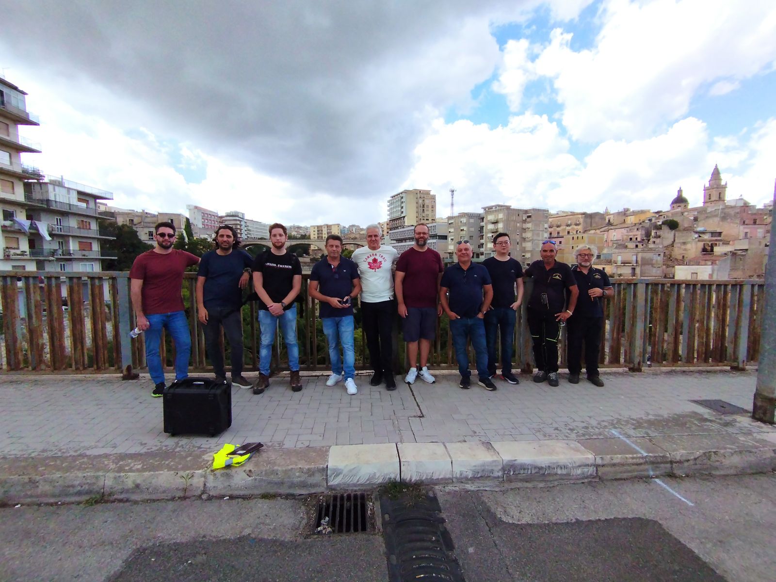 La squadra sul ponte durante la campagna di misura, 21 settembre 2022